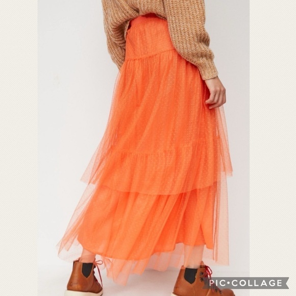 Anthropologie Dresses & Skirts - Anthropologie Evelyn Tulle Orange Midi Skirt